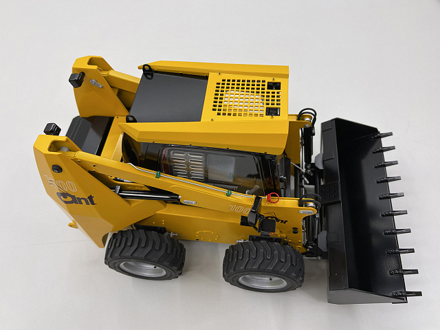 ANT-1000
