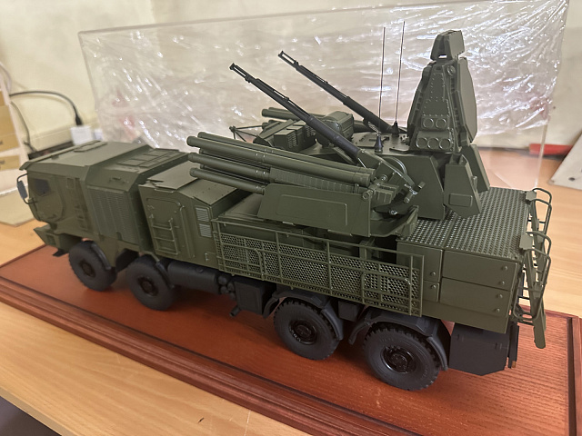 ЗРПК "Панцирь-С1м"